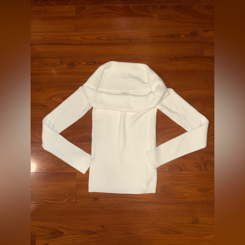 Wilfred Off-the-Shoulder White Sweater